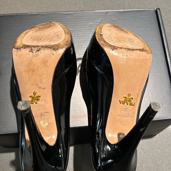 Prada Black Patent Leather Round Toe Pumps - Picture 4 of 4